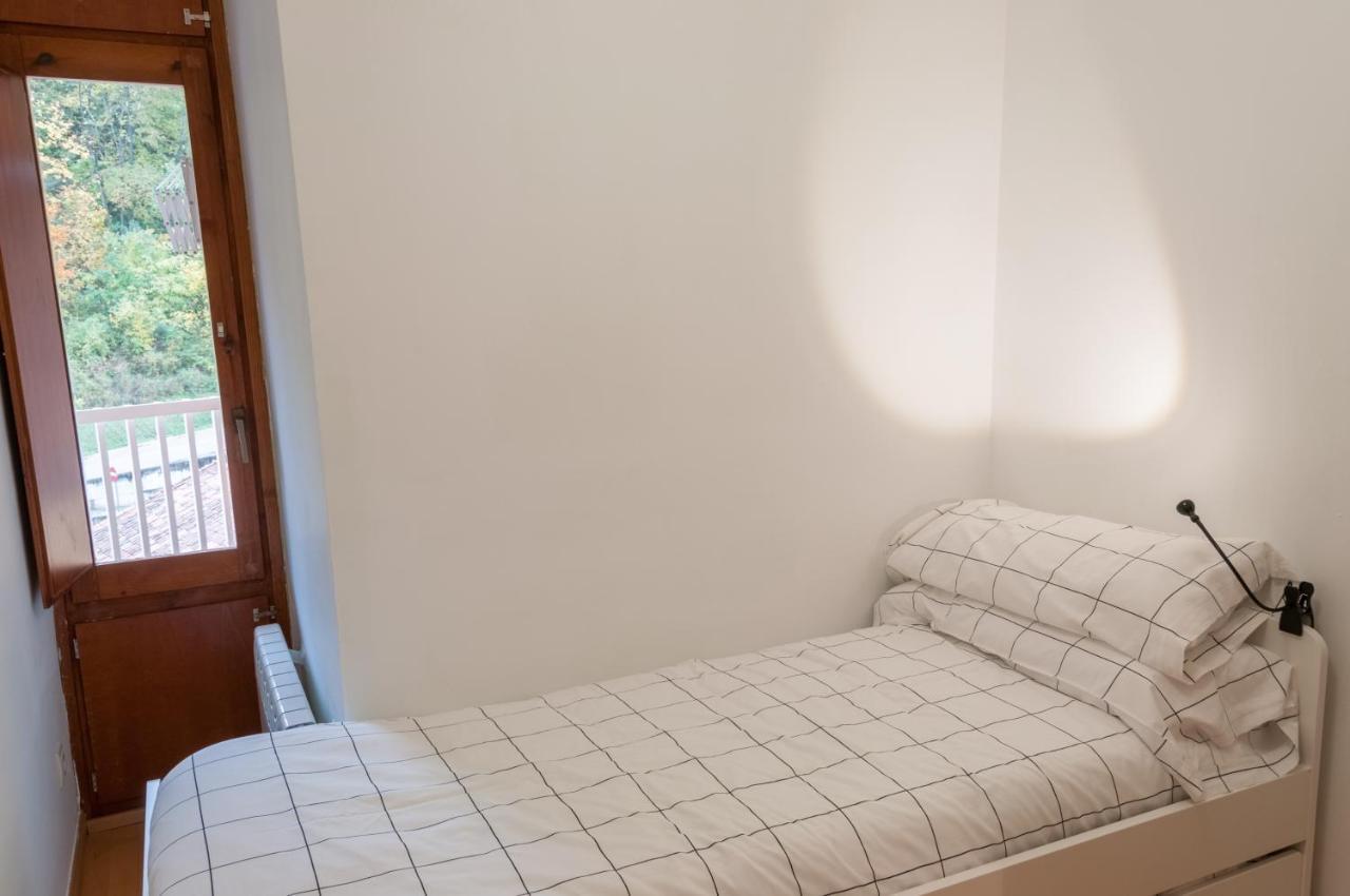 Ca La Prat Apartment Sant Joan de les Abadesses Ngoại thất bức ảnh